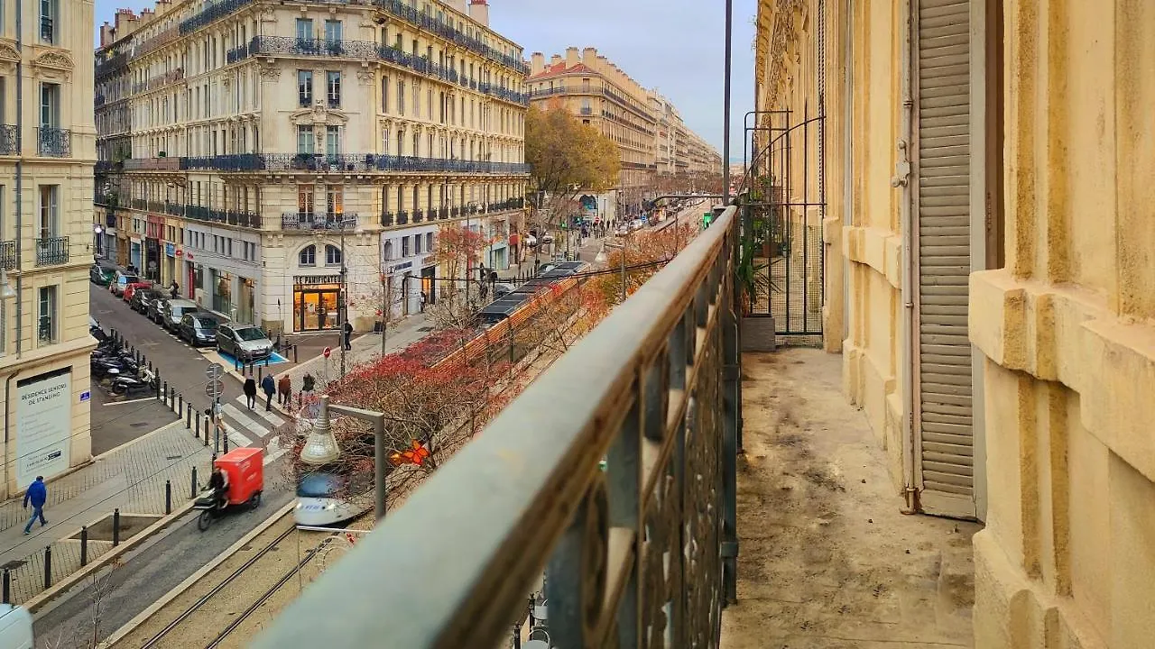 Appartemment Rue De La Republique, Joli Et Moderne Au Coeur Du Centre Marseille