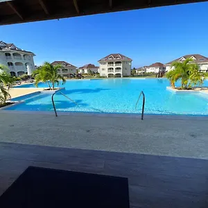 Ocho Rios Ocean Escape Richmond
