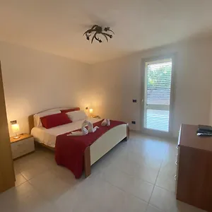 Casa Vacanze Sarina , Casa Benarifi Italia