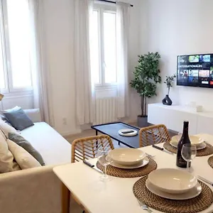  Appartement Magnifique T3 Sur Le Vieux Port-a 2 Pas Du Panier