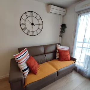  Appartement Climatise Avec Parking A 6min A Pied De La Gare St Charles