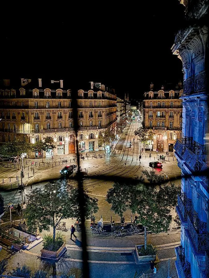 Apartment Appartemment Rue De La Republique, Joli Et Moderne Au Coeur Du Centre Marseilles